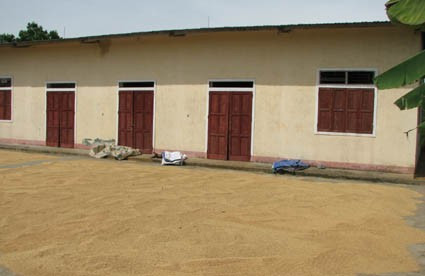 ... tuy nhiên, một số dự án (Trung tâm giống thủy sản Hà Tĩnh do Dự án IFAD và Chương trình 224 đầu tư với số vốn hơn 2,5 tỷ đồng) lại không phát huy hiệu quả