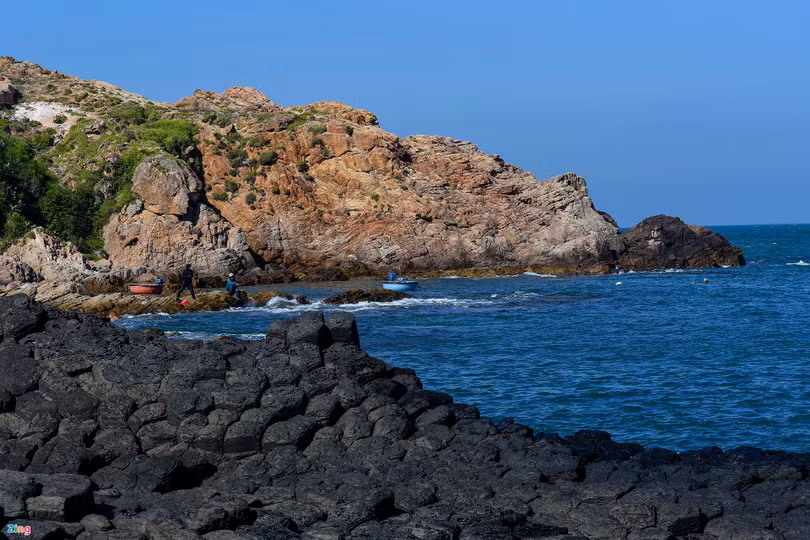 Vẻ đẹp Gành Đá Đĩa ở Phú Yên