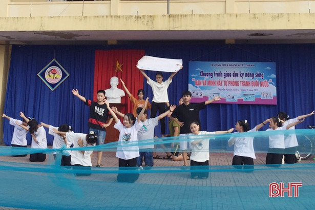 Sôi nổi các hoạt động chào mừng 81 năm ngày thành lập Đội 