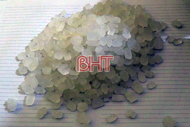 Vây bắt lái xe Kia Morning chở 5kg ma túy đá trên QL 1 ở Hà Tĩnh