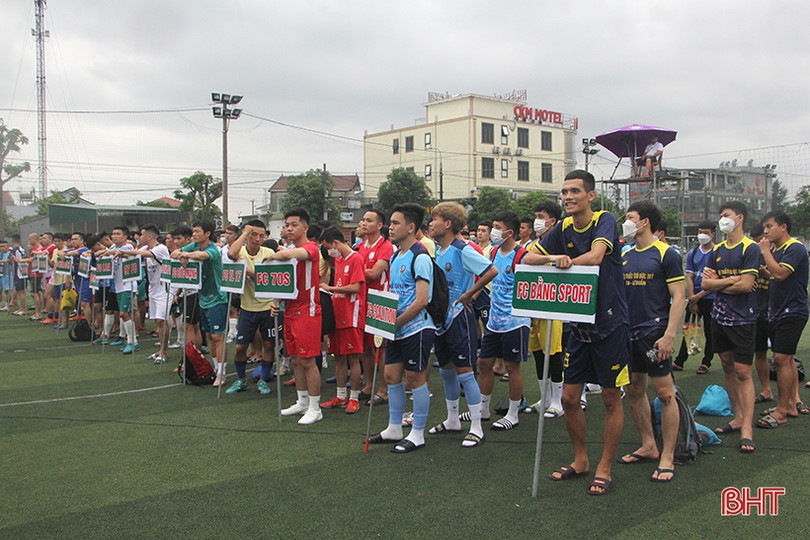 16 CLB tranh tài bóng đá sân 7 người TP Hà Tĩnh