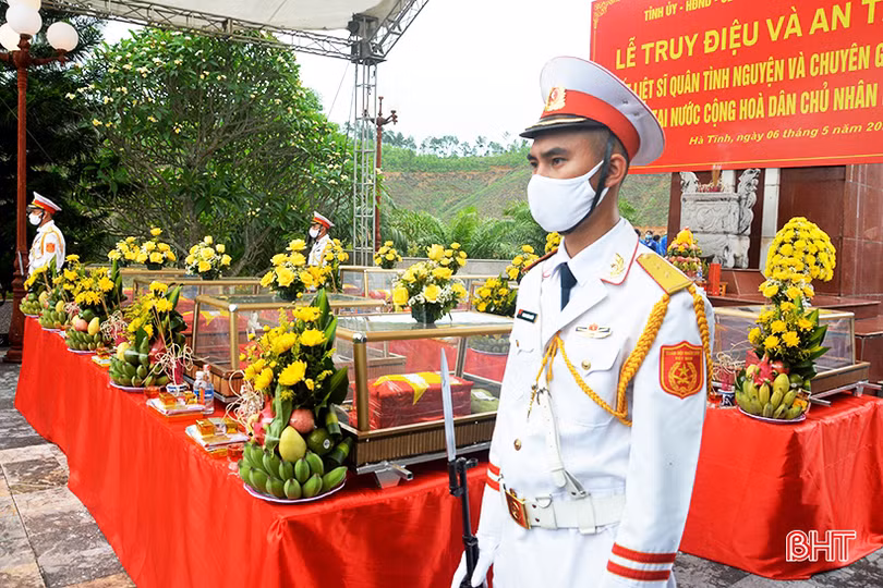 Hà Tĩnh tổ chức đón nhận, truy điệu và an táng hài cốt liệt sỹ hy sinh tại Lào trong 2 ngày 16 và 17/5