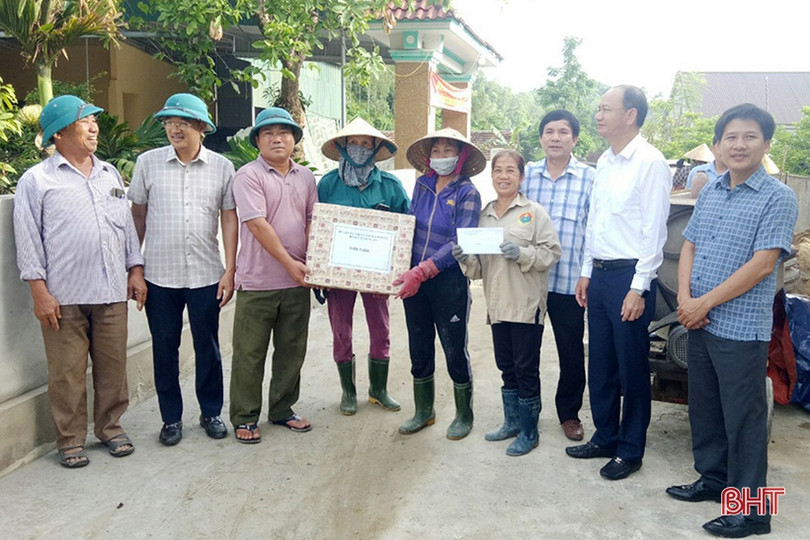 Nghi Xuân hỗ trợ các địa phương xây dựng nông thôn mới, đô thị văn minh