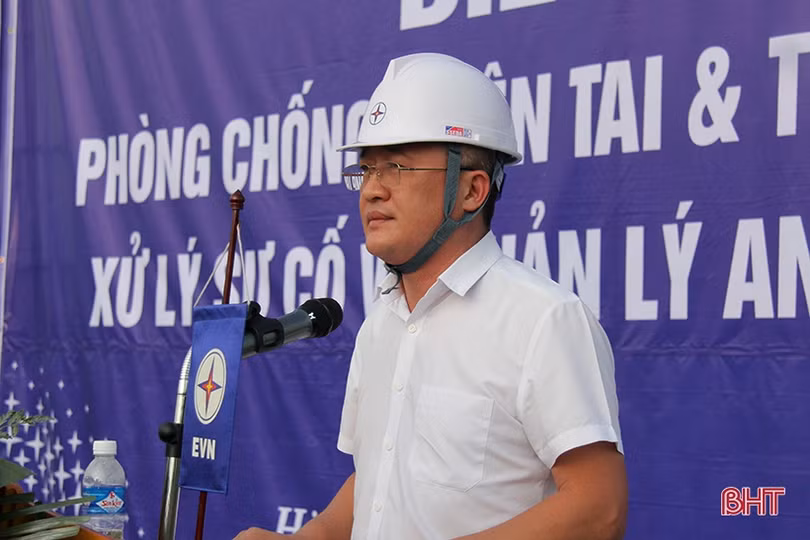 Công ty Điện lực Hà Tĩnh diễn tập phòng chống thiên tai năm 2022