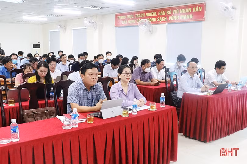 Dự thảo Luật Khám bệnh, chữa bệnh (sửa đổi) cần khắc phục những bất cập, khó khăn của ngành y tế