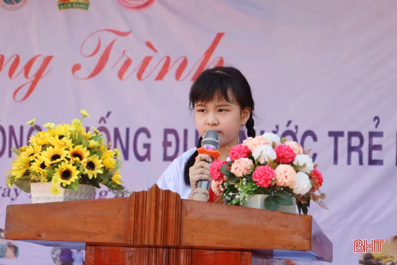 Hà Tĩnh phát động dạy bơi, học bơi, phòng chống đuối nước cho trẻ em