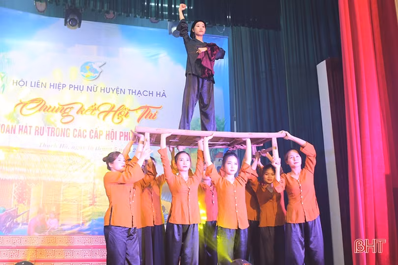 Ấn tượng chung kết Liên hoan Hát ru trong các cấp hội phụ nữ Thạch Hà