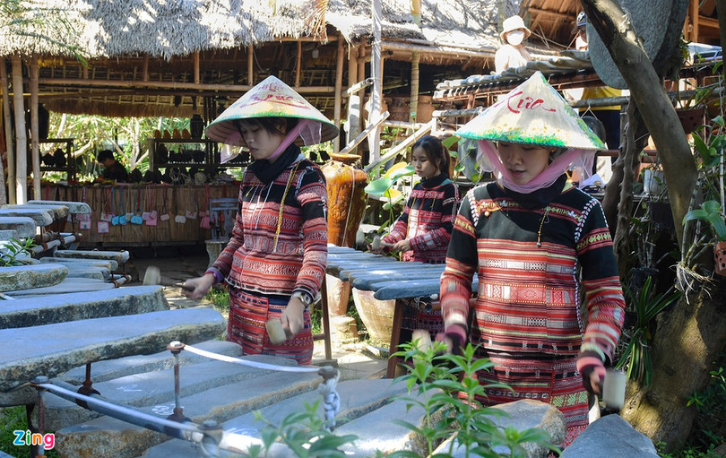Gành Đá Đĩa ở Phú Yên ảnh 10 Vẻ đẹp Gành Đá Đĩa ở Phú Yên