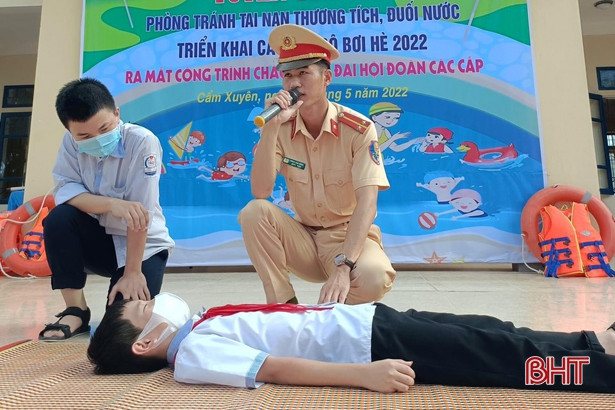 Sôi nổi các hoạt động chào mừng 81 năm ngày thành lập Đội 