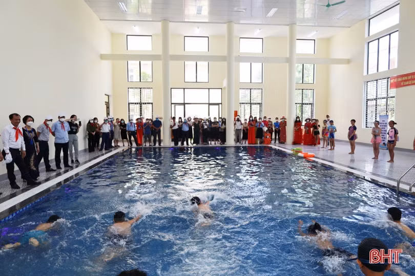 Hà Tĩnh phát động dạy bơi, học bơi, phòng chống đuối nước cho trẻ em