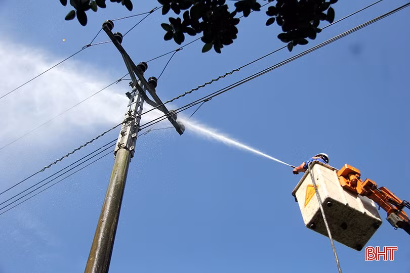 Công ty Điện lực Hà Tĩnh diễn tập phòng chống thiên tai năm 2022