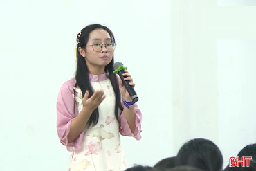 Lan toả tình yêu sách qua các cuộc thi