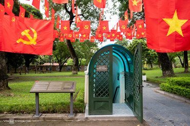 Lần đầu mở cửa di tích cách mạng hầm Cơ yếu