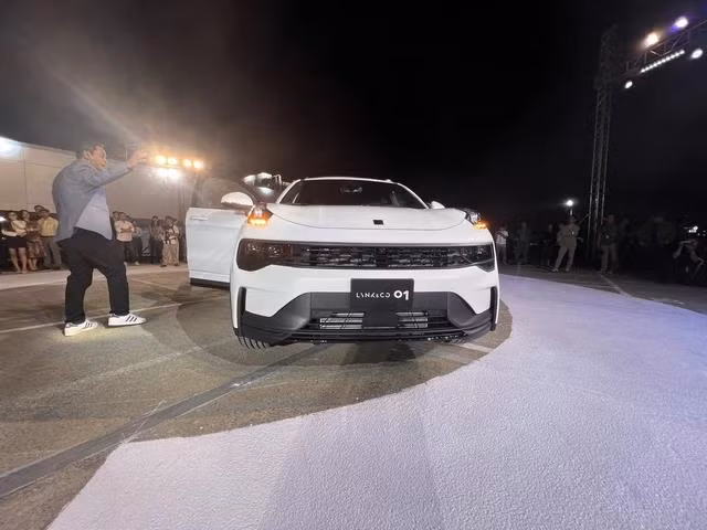 Ô tô Trung Quốc đổ bộ vào Việt Nam