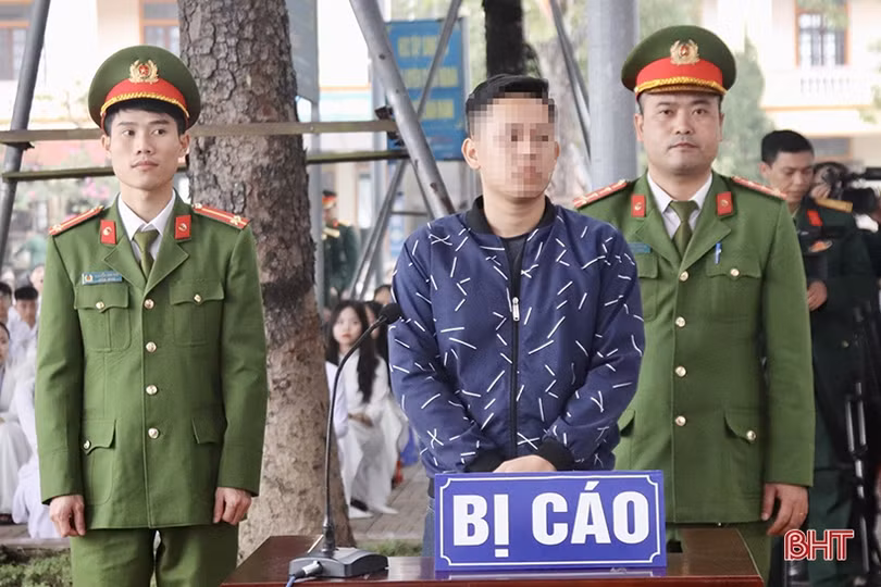 Hơn 1.000 thanh niên tham gia phiên tòa giả định về trốn nghĩa vụ quân sự