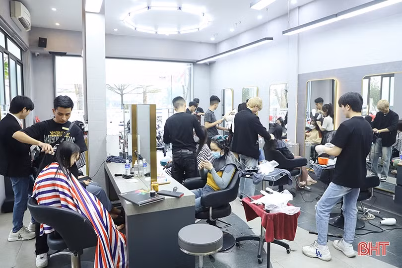 Các cơ sở làm đẹp ở Hà Tĩnh vào mùa cao điểm “hút” khách