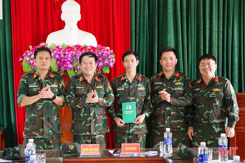 Kiểm tra công tác sẵn sàng chiến đấu tại đảo Sơn Dương