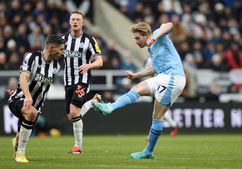 Man City tạo cột mốc lịch sử sau trận thắng ngược Newcastle