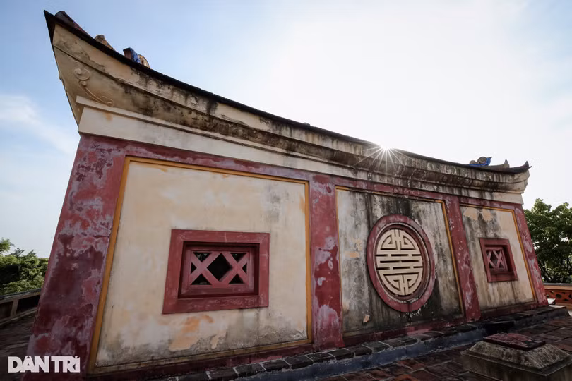 Tàng kinh các giữa lòng Kinh thành Huế