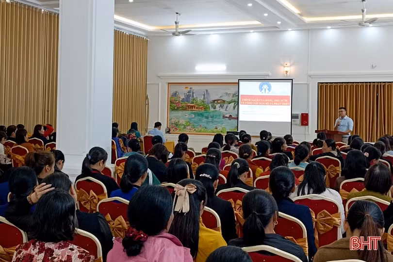 Phụ nữ Hà Tĩnh góp sức đưa chủ trương, chính sách dân số vào cuộc sống