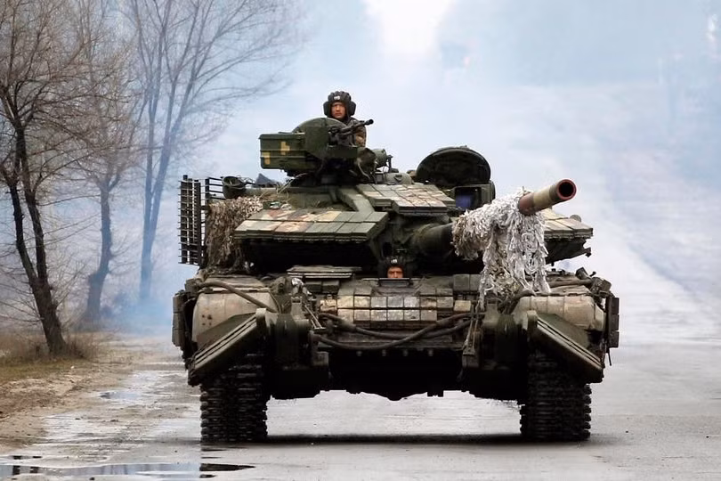 NATO cam kết tiếp tục viện trợ lớn cho Ukraine trong năm 2024