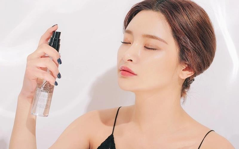 Cách chăm sóc da cho người thường xuyên dùng máy tính