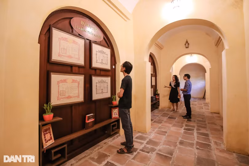 Tàng kinh các giữa lòng Kinh thành Huế