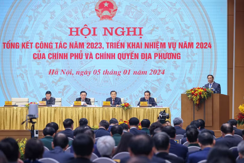Chốt thời hạn ban hành Nghị định chế độ tiền lương mới, hoàn thành sắp xếp đơn vị hành chính