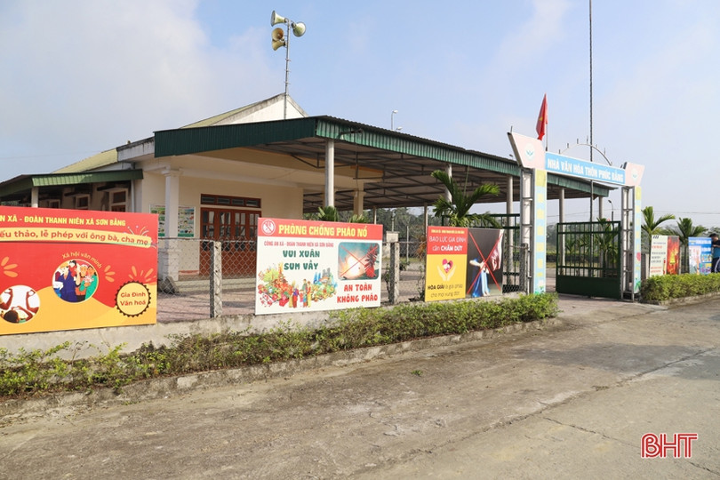 Gắn 139 pano tuyên truyền pháp luật ở Hương Sơn