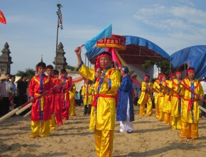 Lễ hội cầu ngư ở Cẩm Nhượng