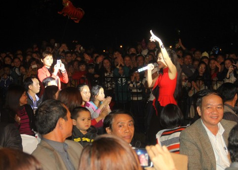 Từng bừng lễ hội “Tôi yêu Bia Sài Gòn” ảnh 12