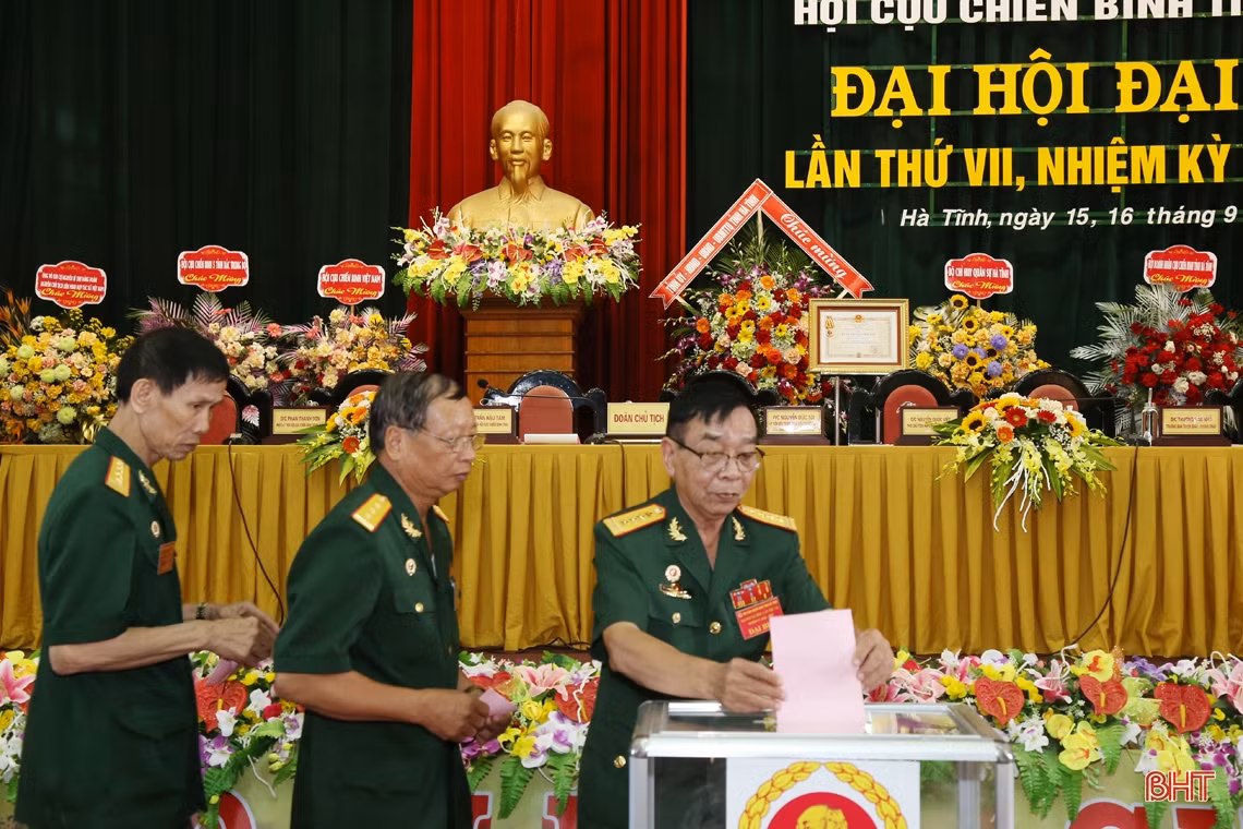 Tiếp tục phát huy truyền thống “Bộ đội Cụ Hồ”, góp sức phát triển quê hương