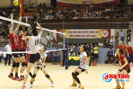 thong tin lien viet postbank vo dich giai bong chuyen cup cac clb toan quoc