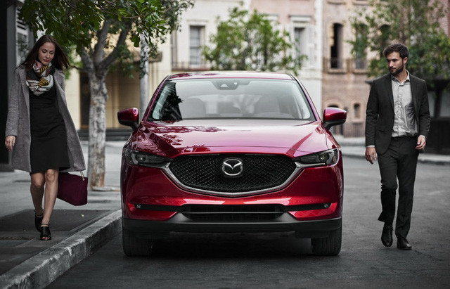 can canh mazda cx 5 hoan toan moi