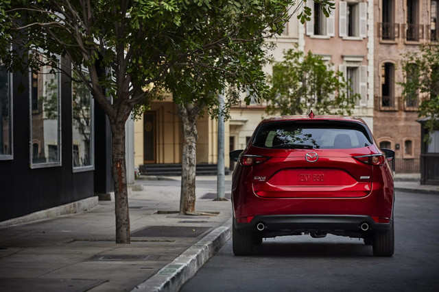 can canh mazda cx 5 hoan toan moi