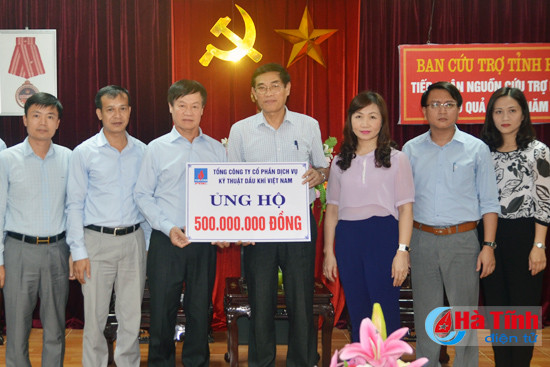ptsc trao 500 trieu dong ho tro dong bao lu lut ha tinh