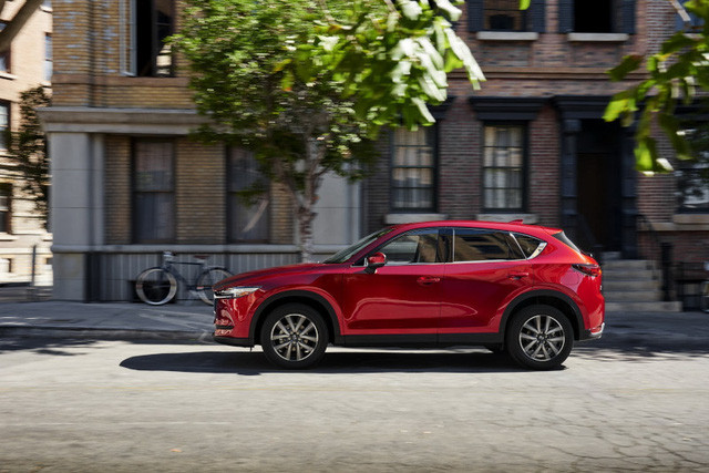 can canh mazda cx 5 hoan toan moi