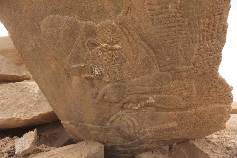 hoang tan thanh pho co 3 000 nam tuoi bi is tan pha o iraq