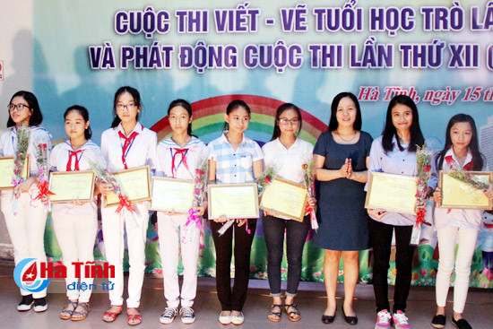 28 tac pham dat giai cuoc thi viet ve tho van tuoi hoc tro