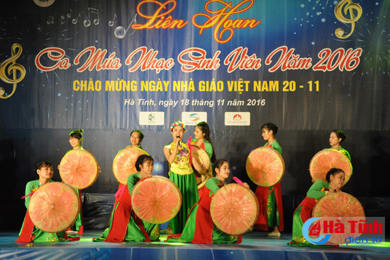 dac sac dem lien hoan ca mua nhac sinh vien dh ha tinh