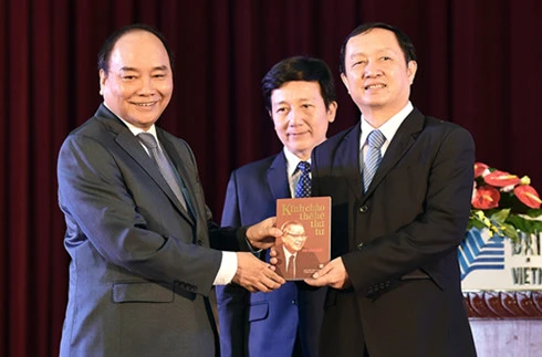 thu tuong ngay 20 11 luon la su kien dac biet giau cam xuc