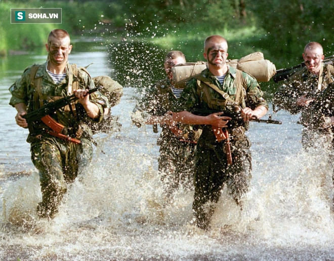 Trinh sát đặc nhiệm cực mạnh: Nga ra đòn sớm, bất ngờ! ảnh 1 trinh sat dac nhiem cuc manh nga ra don som bat ngo