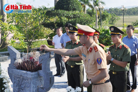tuoi tre bidv va cong an ha tinh hop tac vi cong dong
