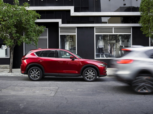 can canh mazda cx 5 hoan toan moi