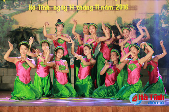 an tuong dem giao luu van nghe ky niem ngay nha giao