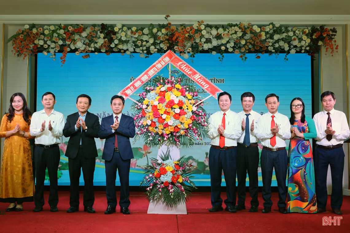 Tiếp tục nâng cao năng lực hoạt động, thúc đẩy kinh tế tập thể phát triển