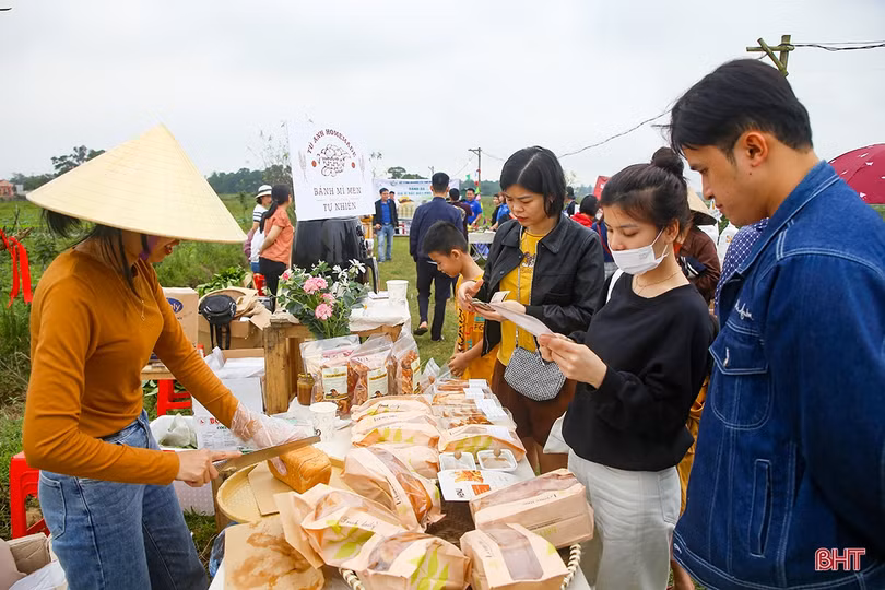 Trải nghiệm “Chợ gánh - Mùa thương đầu” tại Hà Tĩnh