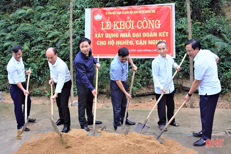Khởi công xây dựng 4 nhà đại đoàn kết cho hộ nghèo ở Hương Khê