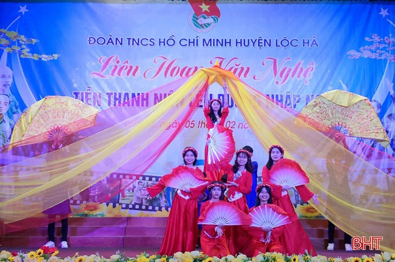 Tuổi trẻ Hà Tĩnh triển khai nhiều hoạt động tiễn tân binh nhập ngũ