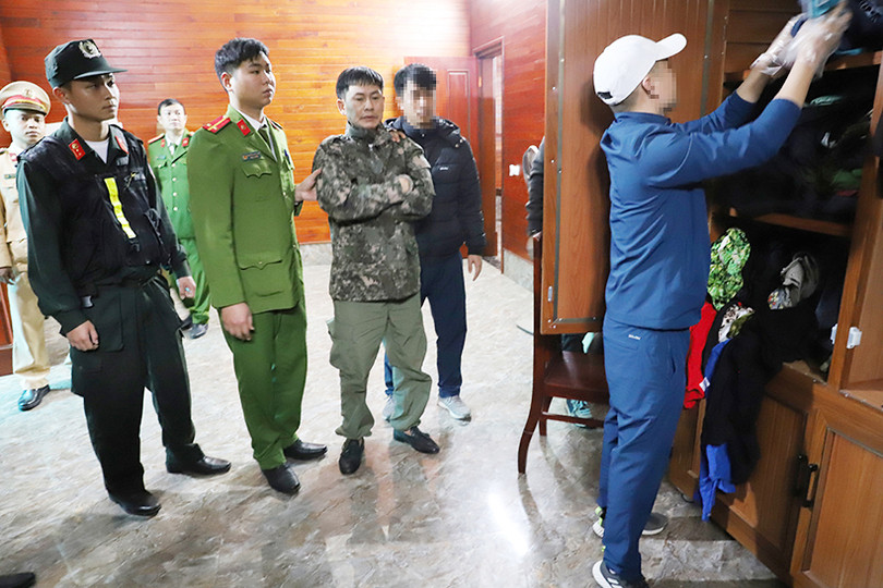 Hà Tĩnh: Truy bắt đối tượng tàng trữ ma túy, thu giữ nhiều “hàng nóng”
